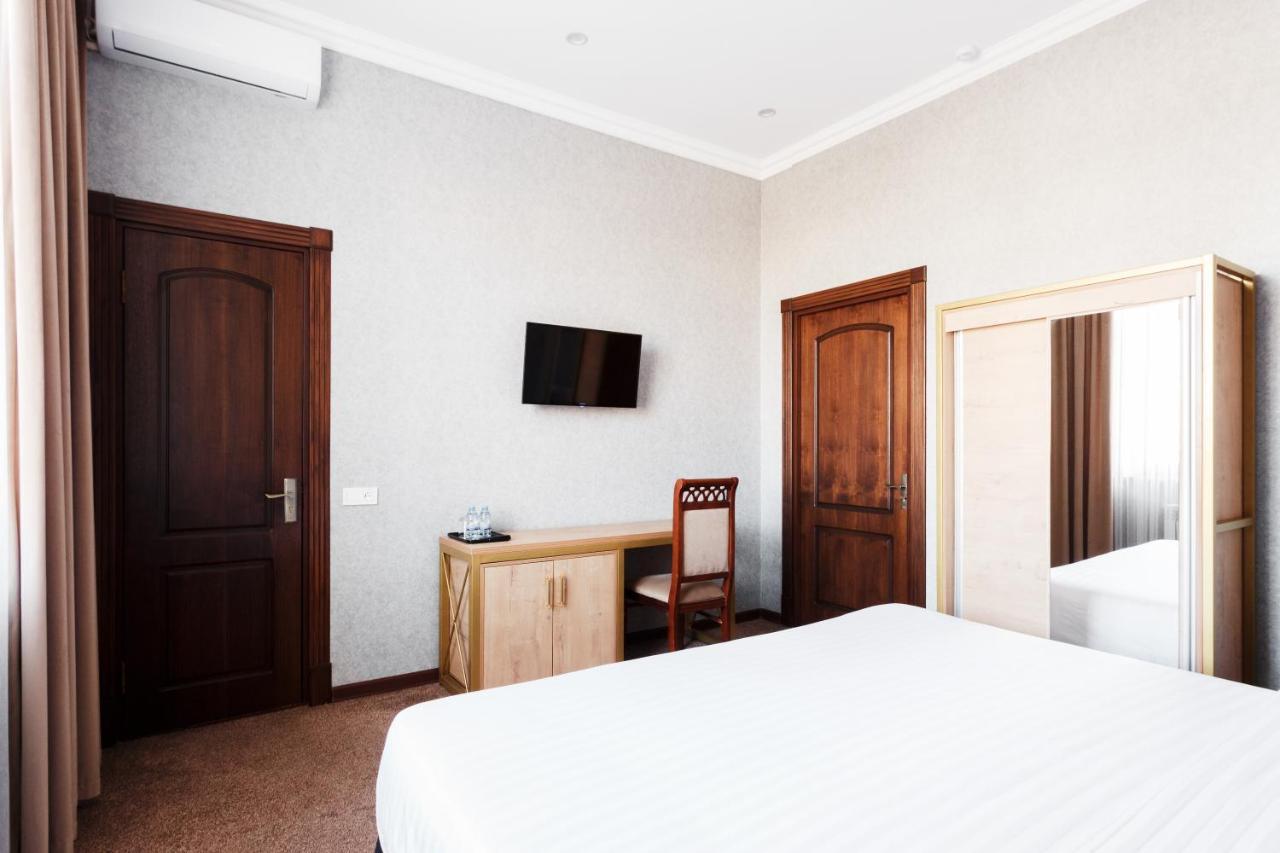 Western Suites Hotel 타슈켄트 외부 사진