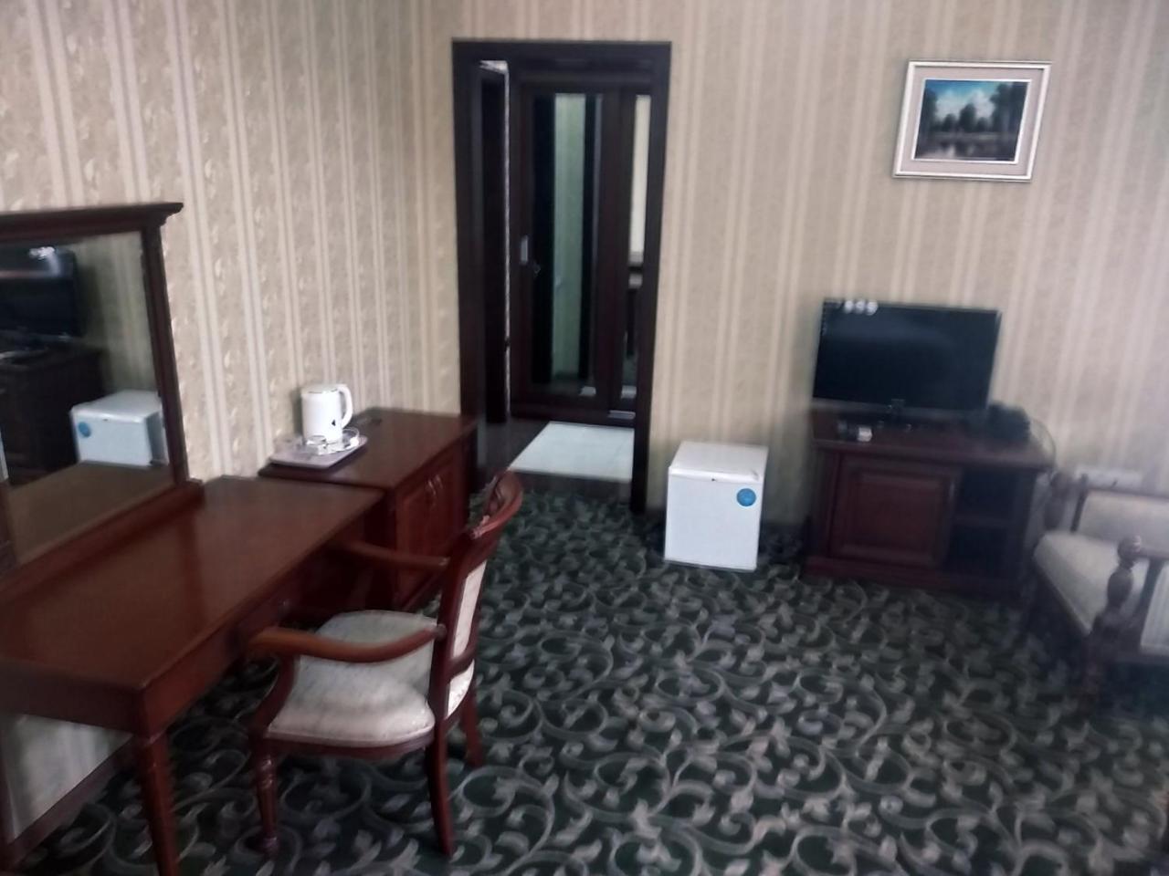 Western Suites Hotel 타슈켄트 외부 사진